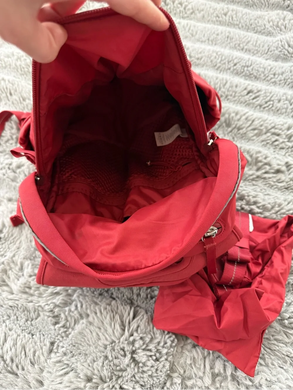 Lululemon Run All Day Backpack II (13L) Red. Running or workout bag